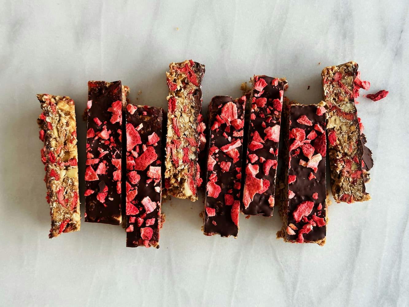 Lentine Alexis' Protein-Rich Nut Butter + Berry Breakfast Bars 